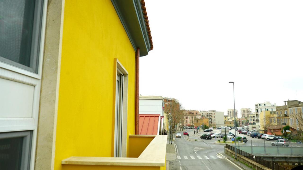 La Lanterna Sul Como Civitavecchia Exterior photo